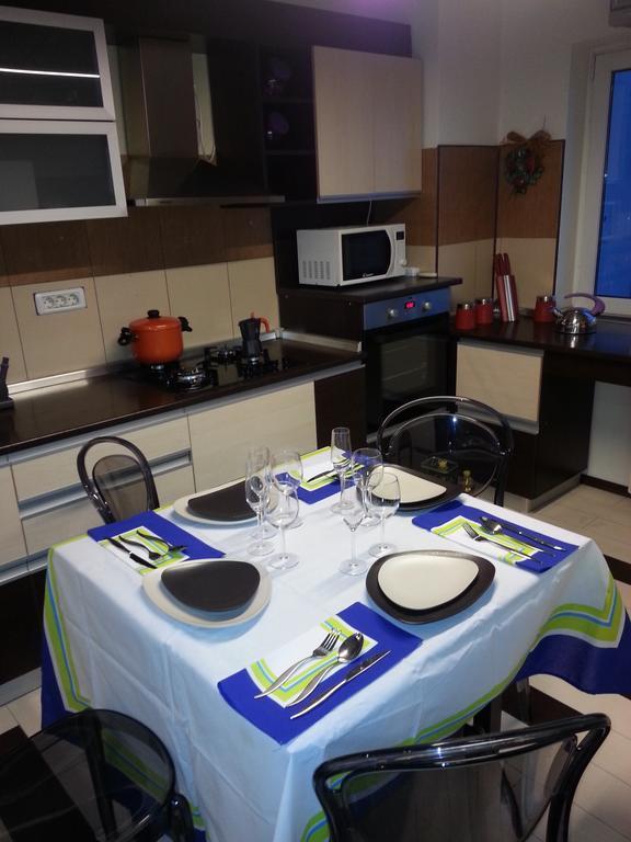 בוקרשט Apartment 3 Rooms Elegant מראה חיצוני תמונה