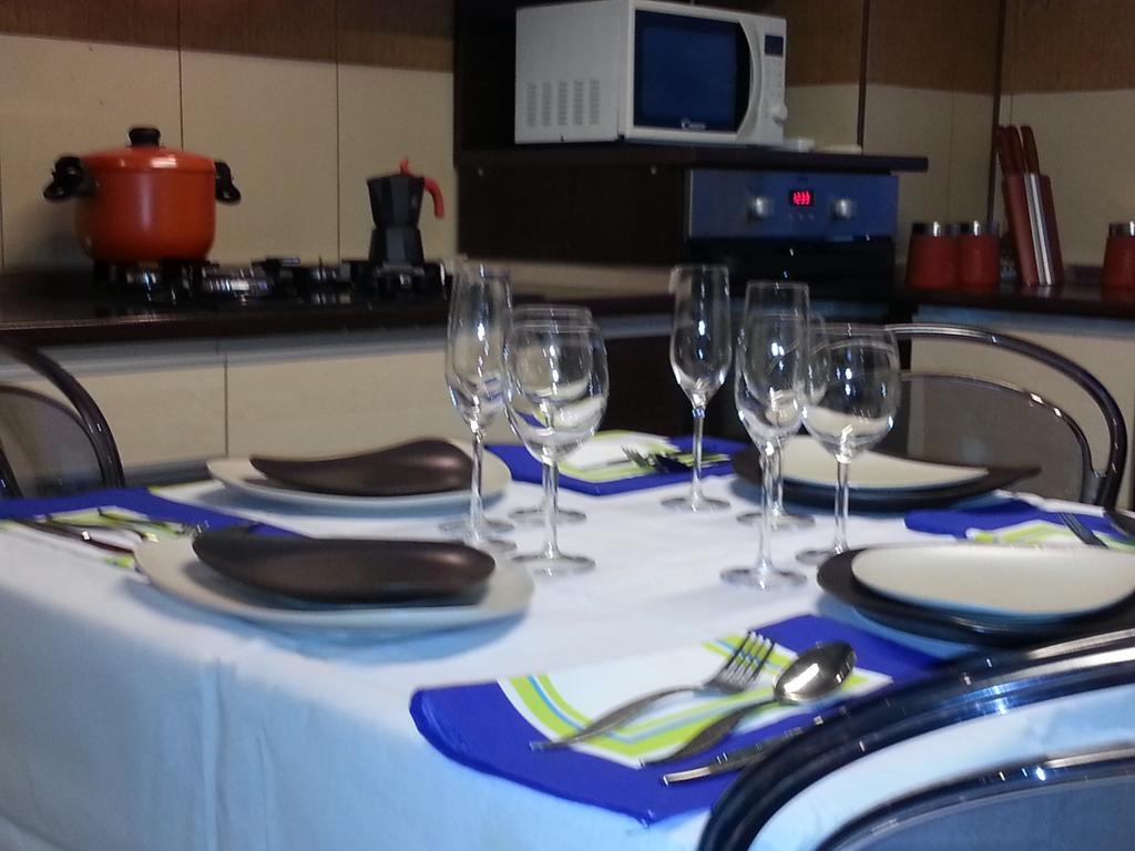 בוקרשט Apartment 3 Rooms Elegant מראה חיצוני תמונה