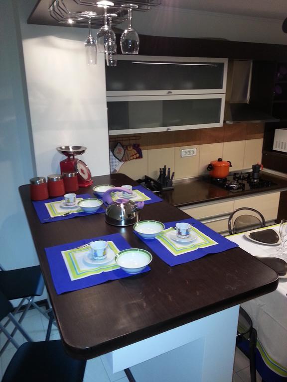 בוקרשט Apartment 3 Rooms Elegant מראה חיצוני תמונה