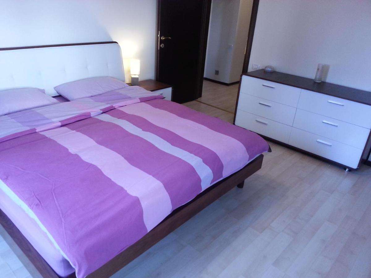 בוקרשט Apartment 3 Rooms Elegant מראה חיצוני תמונה