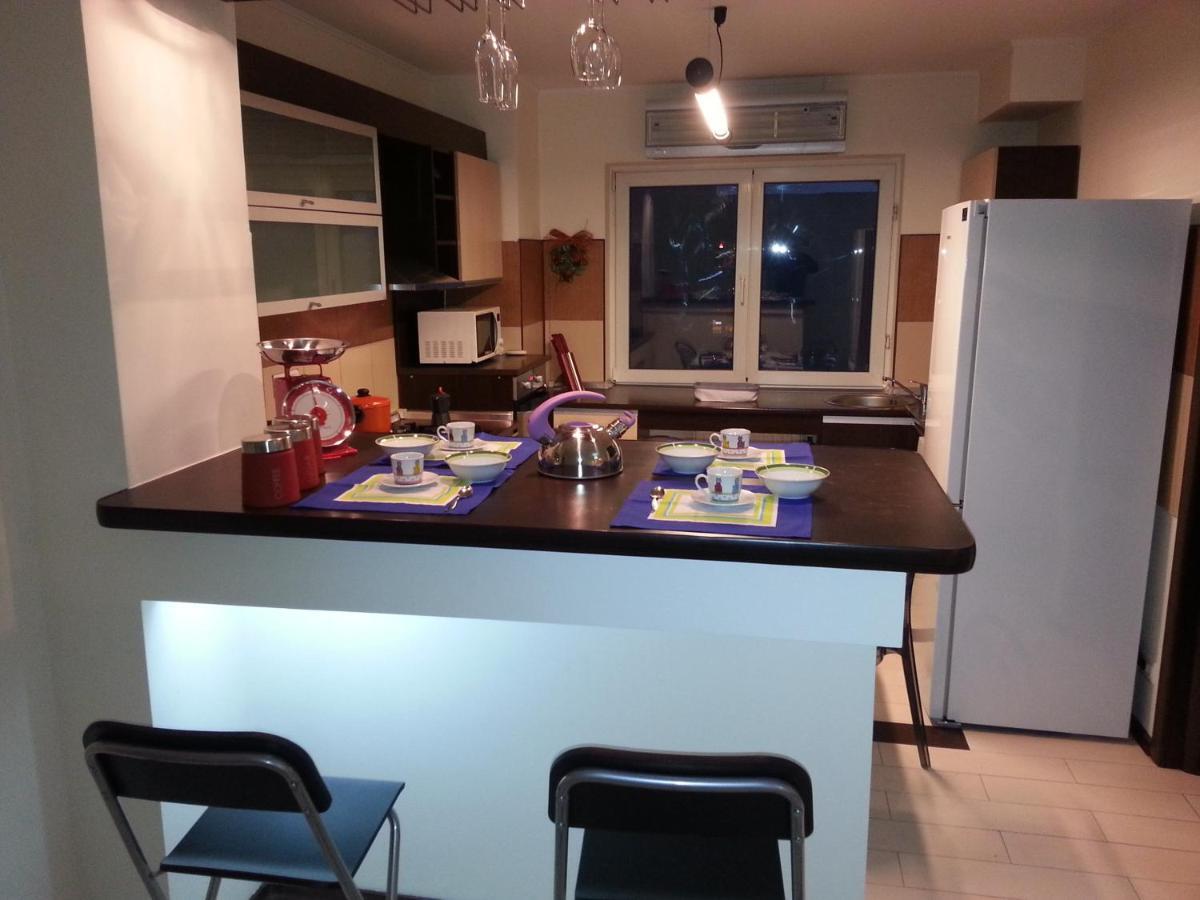 בוקרשט Apartment 3 Rooms Elegant מראה חיצוני תמונה