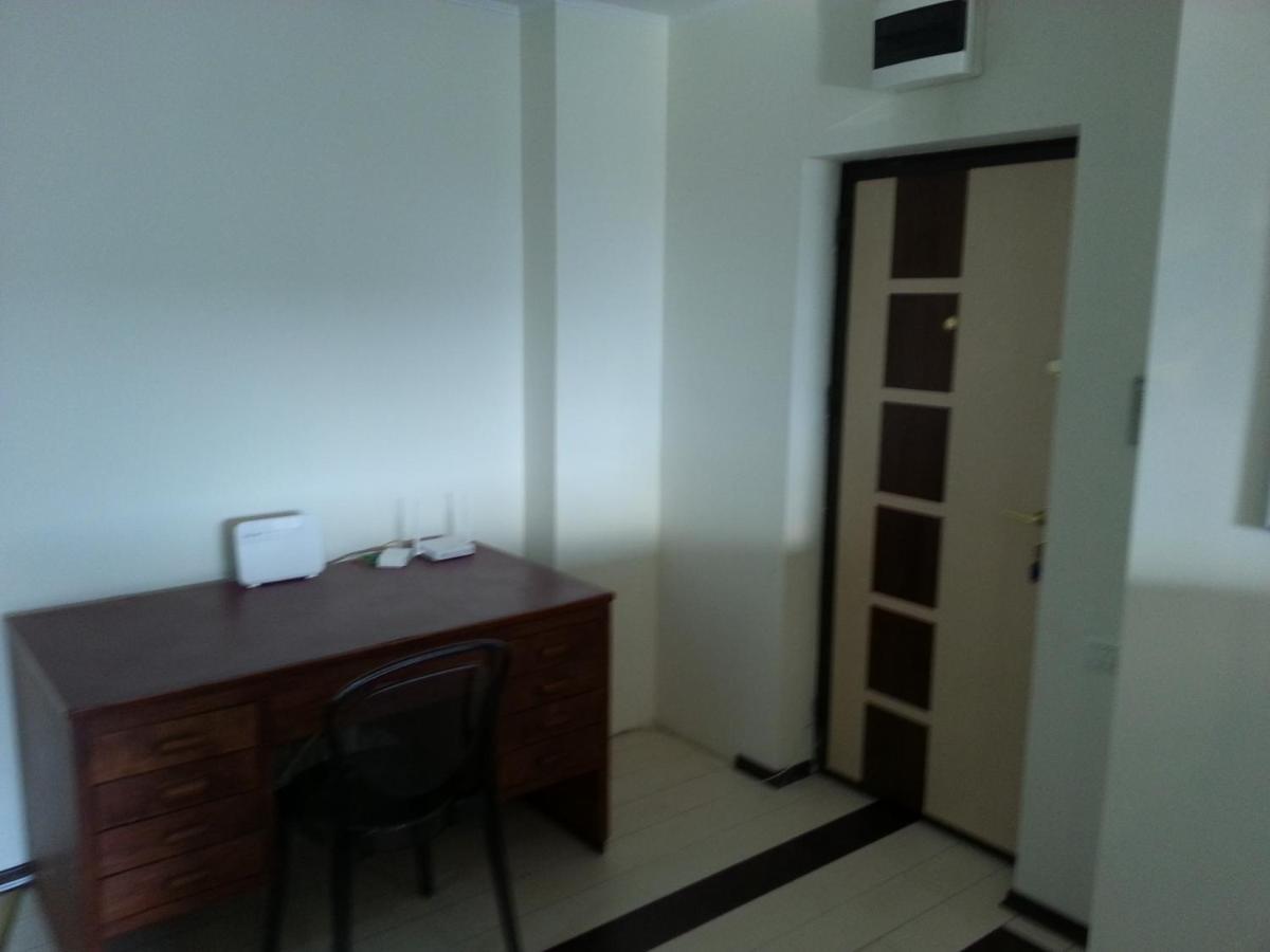 בוקרשט Apartment 3 Rooms Elegant מראה חיצוני תמונה