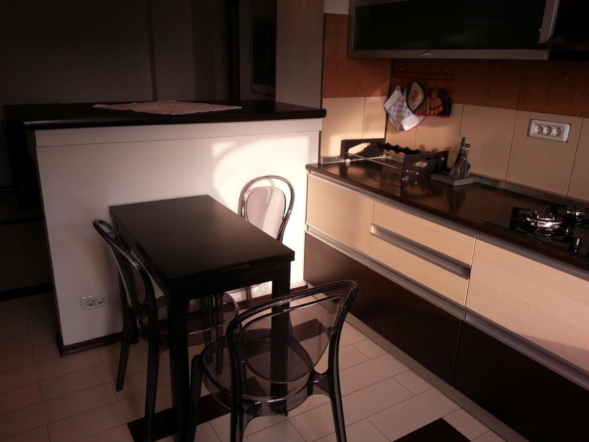 בוקרשט Apartment 3 Rooms Elegant מראה חיצוני תמונה