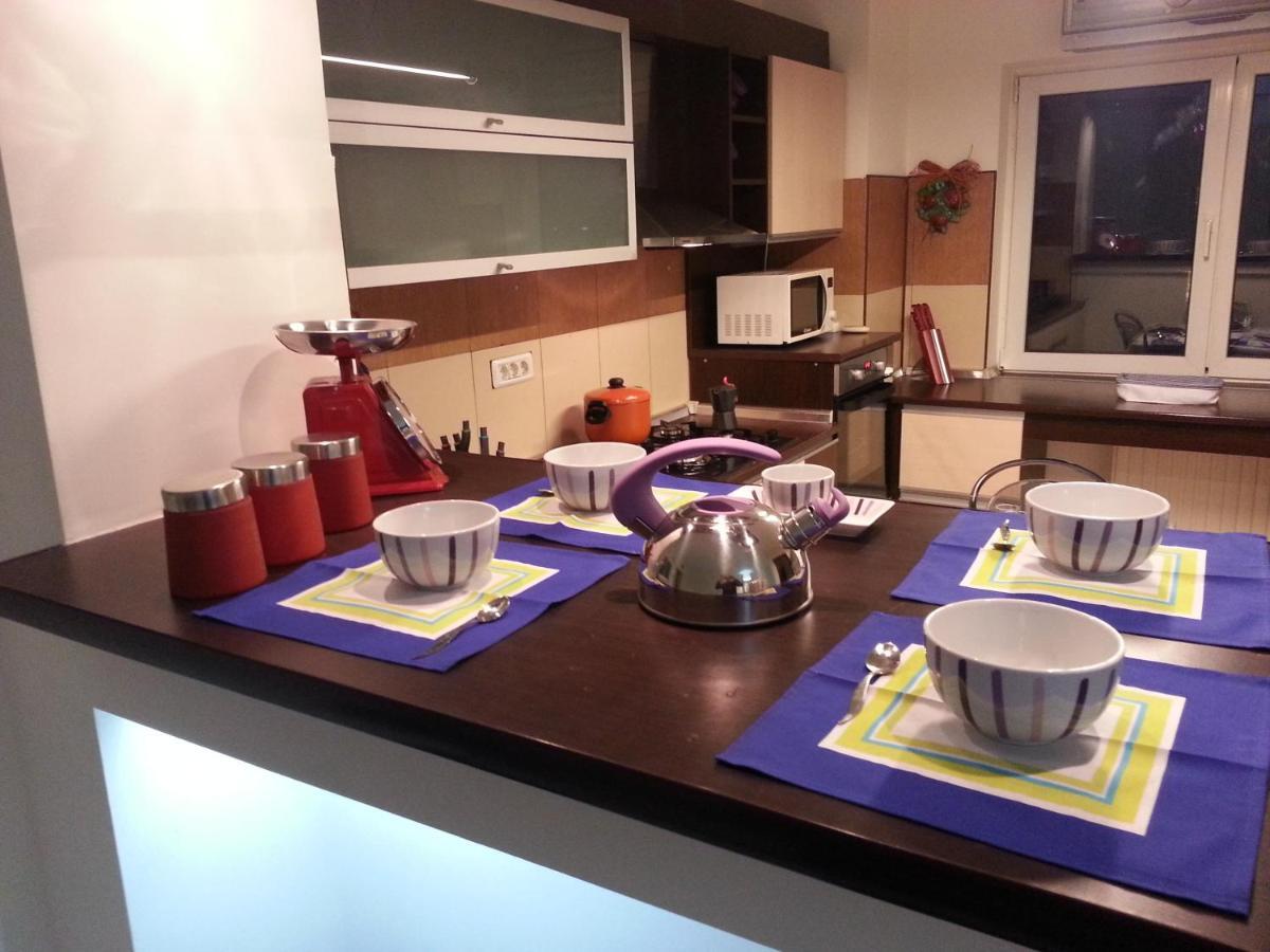 בוקרשט Apartment 3 Rooms Elegant מראה חיצוני תמונה