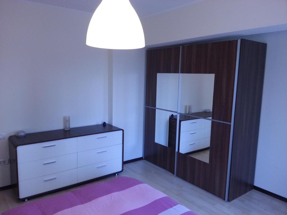 בוקרשט Apartment 3 Rooms Elegant מראה חיצוני תמונה