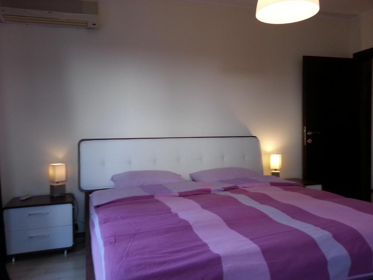 בוקרשט Apartment 3 Rooms Elegant מראה חיצוני תמונה
